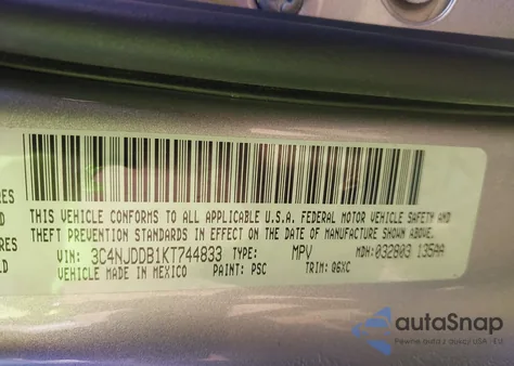 2019 Jeep Compass Trailhawk 4X4 из США, поврежденный, VIN 3C4NJDDB1KT744833